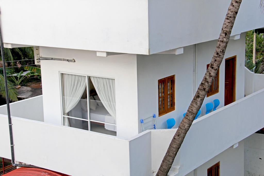 Bluewater Beach Resort Тринкомале Стая снимка